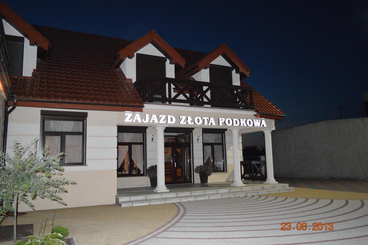 Hotel Zajazd Złota Podkowa Wrocki Zewnętrze zdjęcie