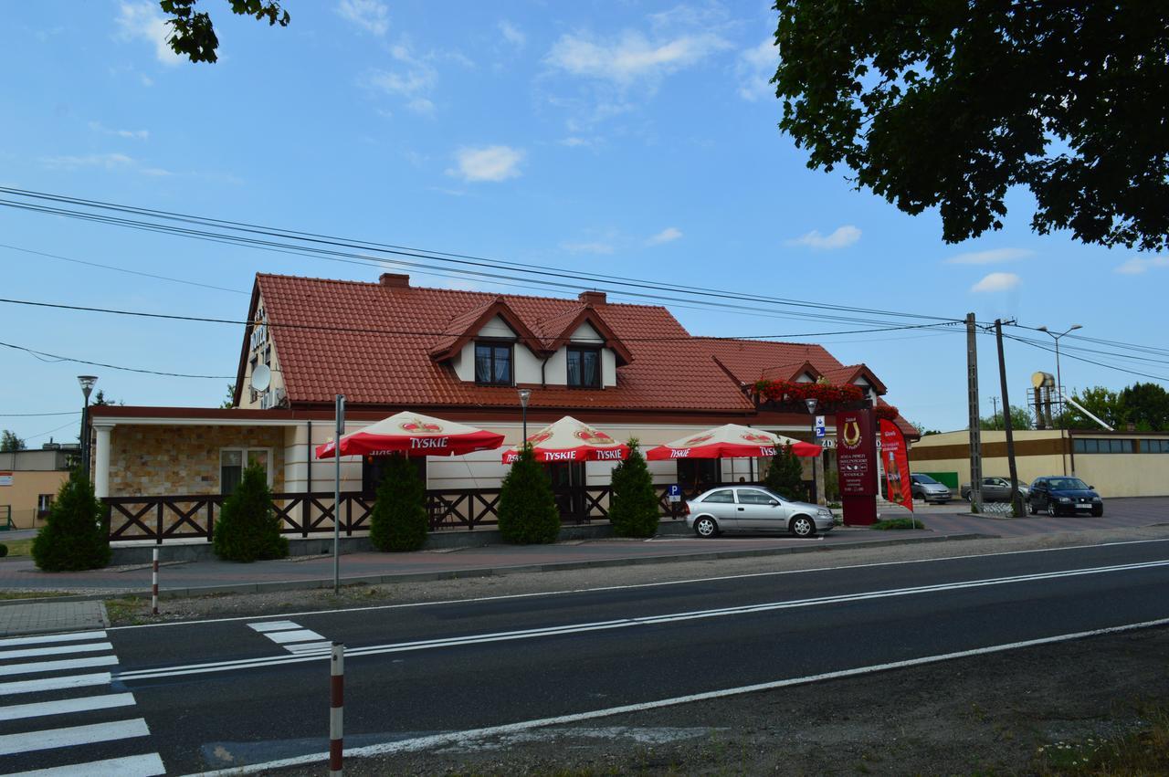 Hotel Zajazd Złota Podkowa Wrocki Zewnętrze zdjęcie